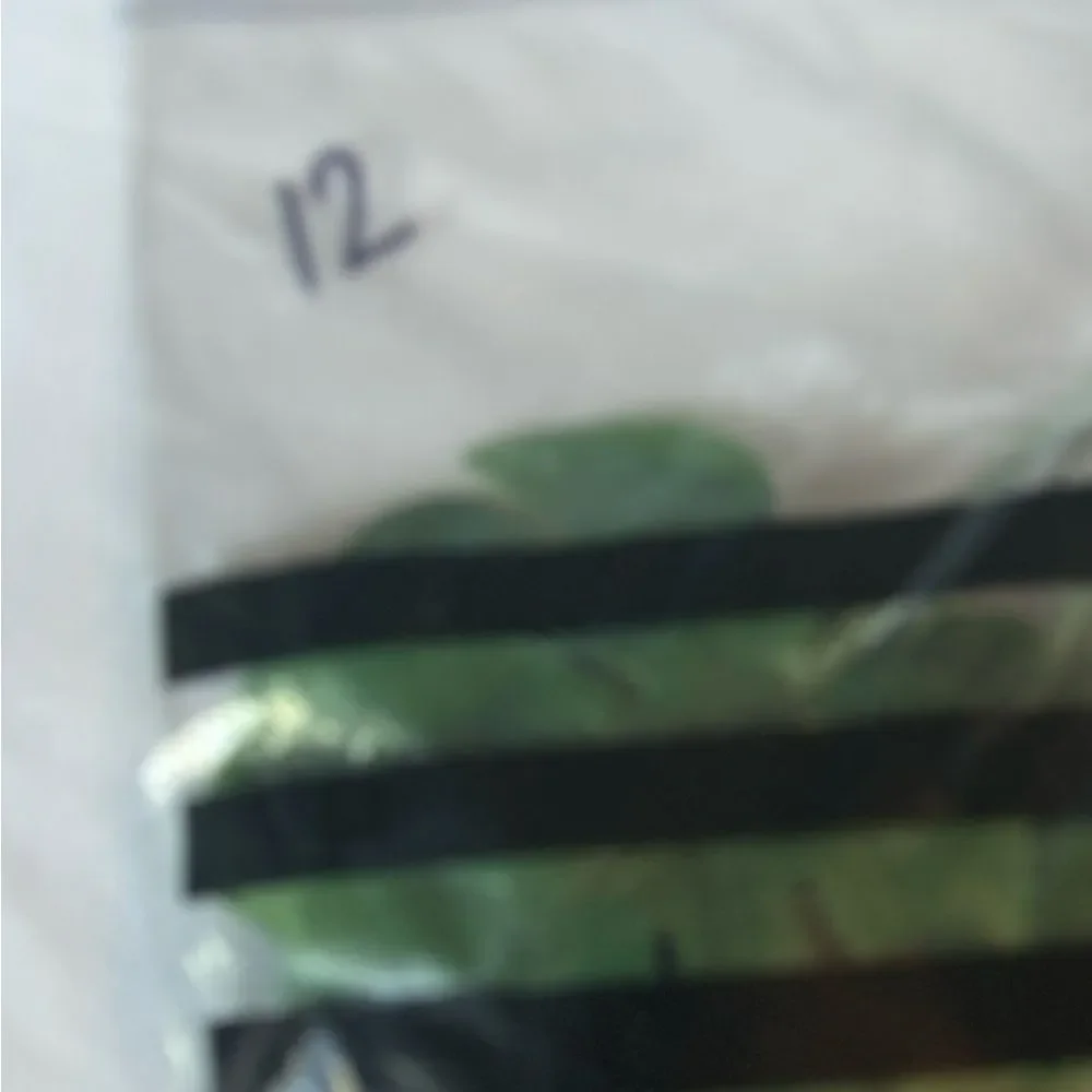 N/A 12 faux